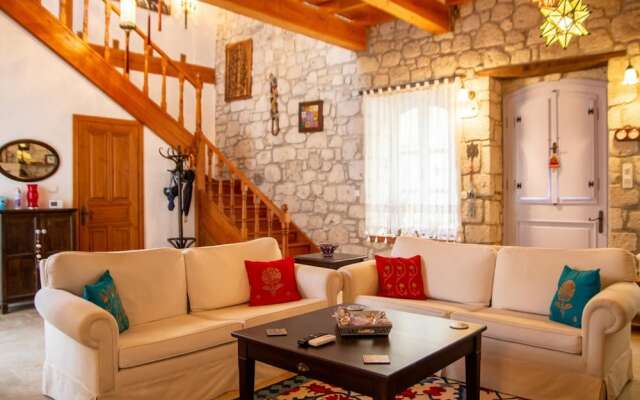 Stonehouse With Backyard and Fireplace in Alacati