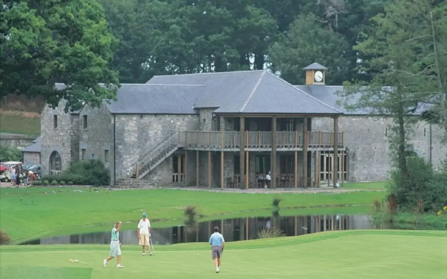 Carleton Village