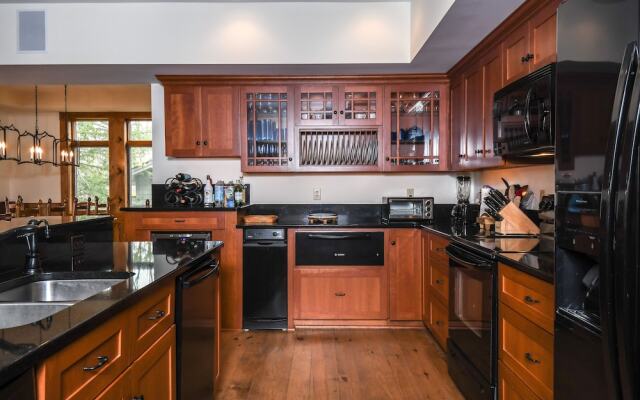 Skydance 5 Bedroom House