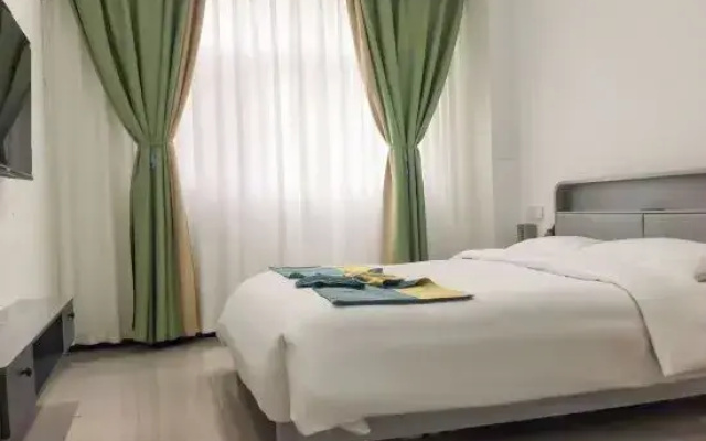 Mingzhu Hotel (Yanhupark Branch)