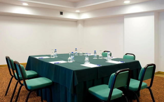 Lezíria Parque Hotel