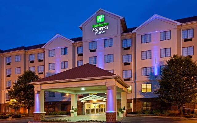 Holiday Inn Express & Suites Indianapolis - East