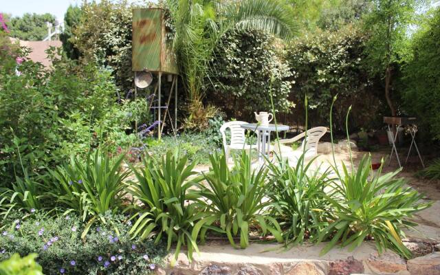 Hana's Guest House