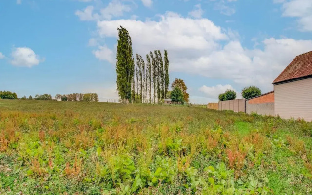 Lush Holiday Home in Vlaanderen With Private Pool