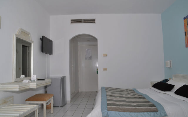 Hotel Neptunia Skanes