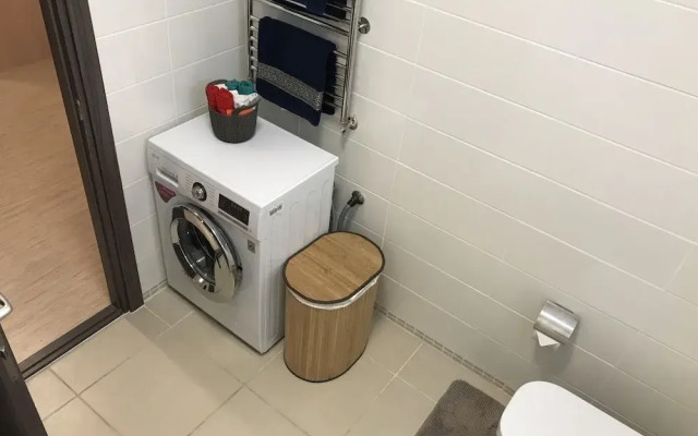 Fenix Deluxe Apartment on Parusnaya 21 - 503