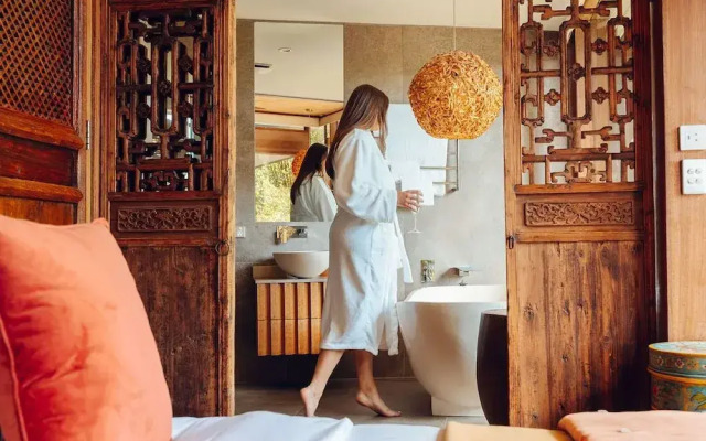 Sticky Rice Villas