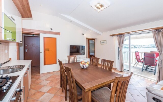 Awesome Home in Kalebova Luka With Wifi and 6 Bedrooms