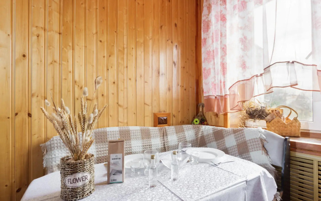 Апартаменты на улице Коллективная 4