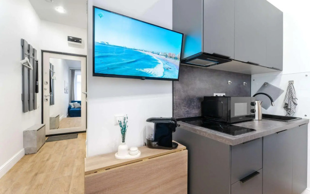 Метры в центре на Малом Николопесковском переулке 6