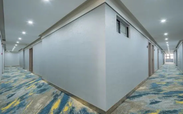 Muze Cinema hotel (Zhuji Baolong square high speed railway station store) – Hotel Rooms – Shaoxing
