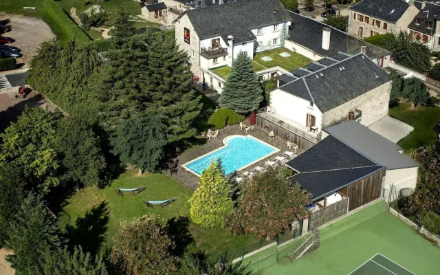 Logis De France Le Rocher Blanc