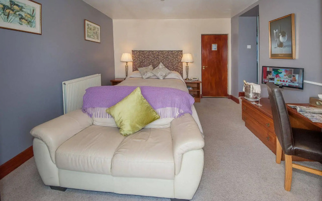 The Bay Horse Hotel and Restaurant