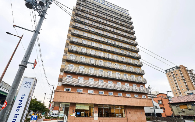 Toyoko Inn Osaka Kadoma-shi Ekimae