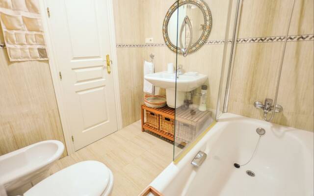 Sitito Dukas Apartment con Aparcamiento