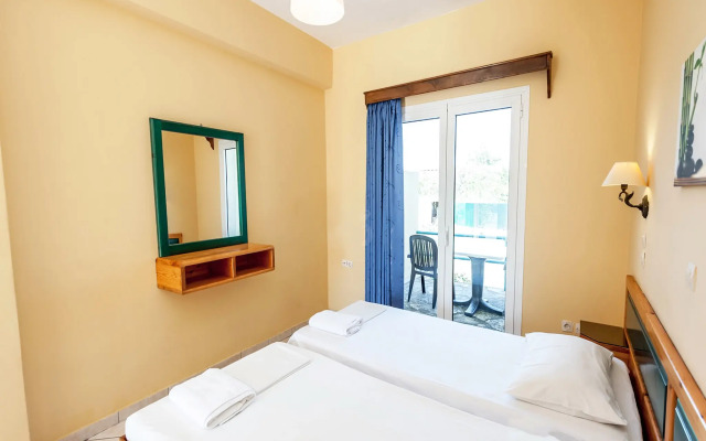 Koulouris Beach Hotel