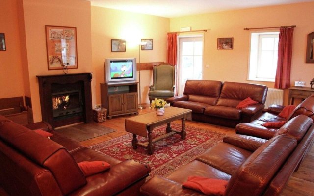 Pet-friendly Holiday Home Near Maredsous