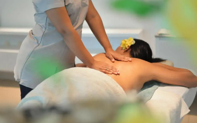 Radisson Cartagena Ocean Pavillion Hotel