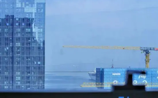 Yuepeng Boutique Apartment (Dalian Harbour Plaza)