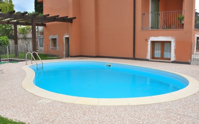 Apartment Cà Nova With Pool