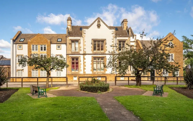 Inviting 1-bed Apartment in Banbury