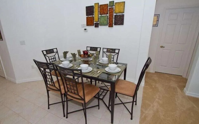 Vizcay Villa - Three Bedroom Home