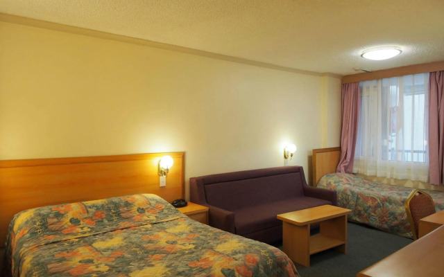 Edgecliff Lodge Motel