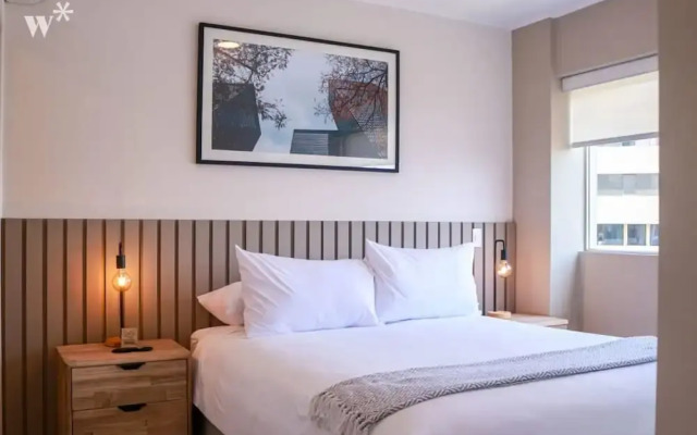 w Outstanding 2BR Duplex With AC in San Isidro