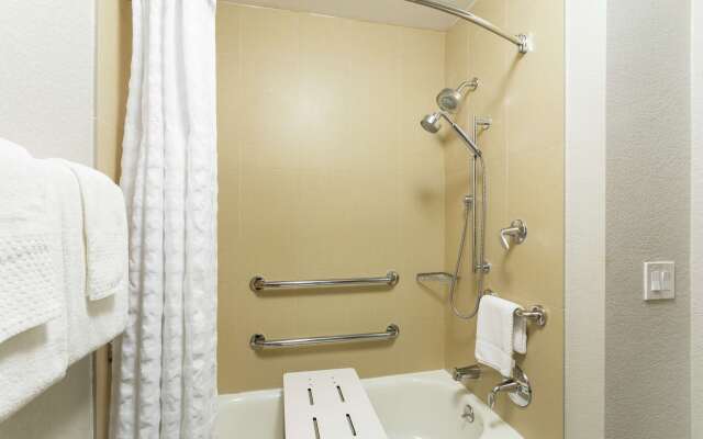 DoubleTree by Hilton Hotel Orlando East - UCF Area