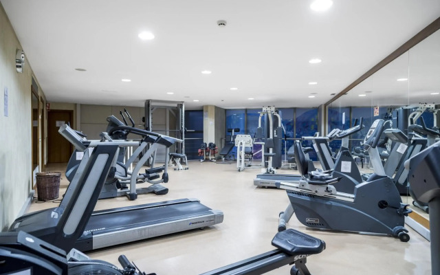 Sesimbra Oceanfront Hotel