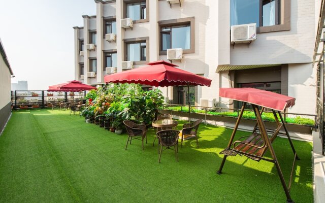 Nanfang Junyue Business Hotel