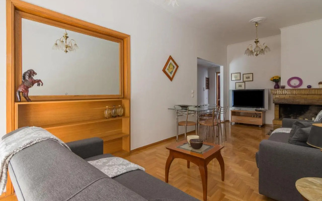 Nice 2bedroom apartment in Pagkrati