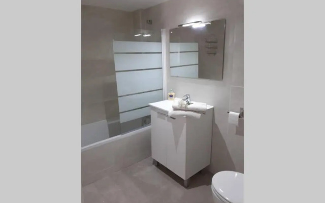 Bright and central 2 bedroom flat in Gibraltar