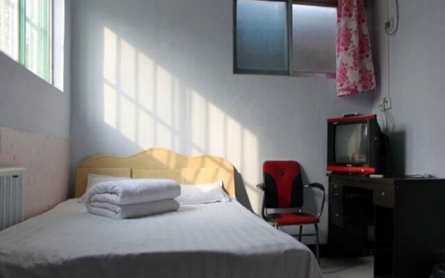 Riyue Hotel