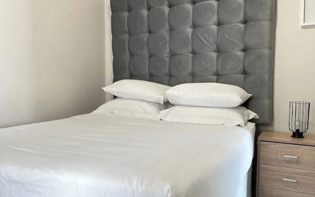 Humble Abode - 93 On New - Midrand