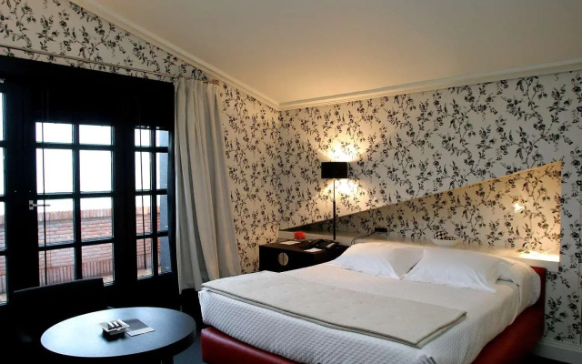 Hotel Embarcadero