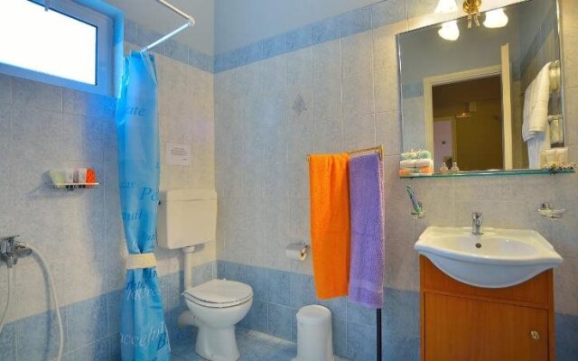 Theoxenia Hotel Apartments