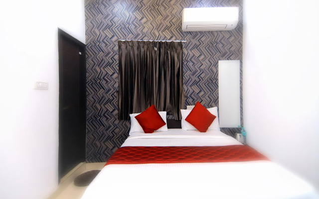 Shree Lakshmi Inn