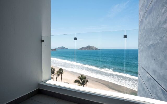 Park Inn by Radisson Mazatlán