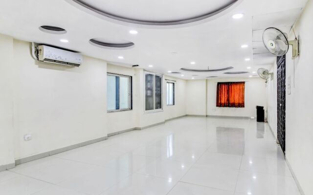 FabHotel Sri Mayuri