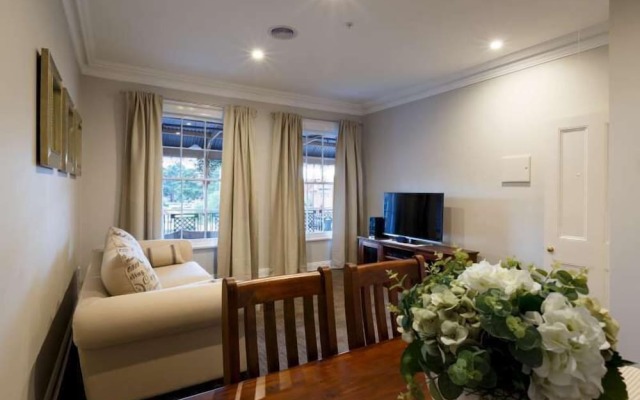 Bathurst Royal Apartments