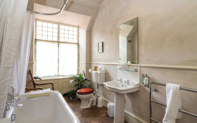 Dalvorar - Mar Lodge Estate