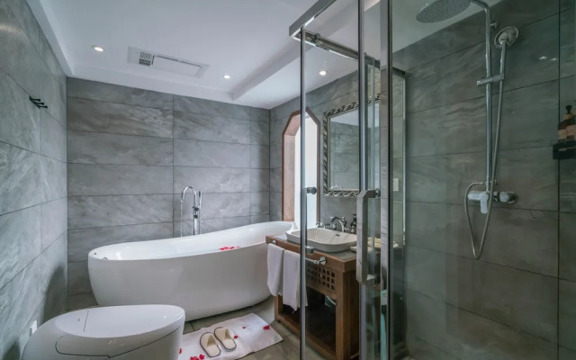 Artistic-Suite - Lijiang