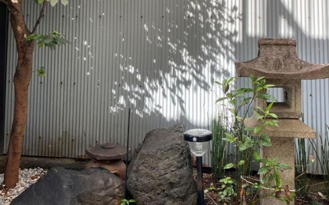 Platinum Yasaka