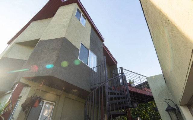 West Coast's Best Sunny Venice Dream Home!