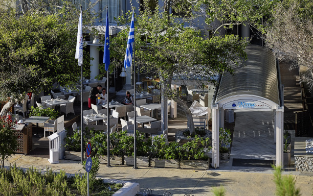 Kyma Suites Beach Hotel