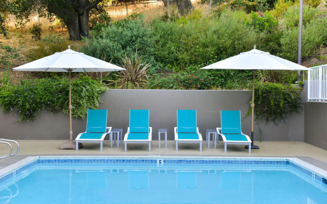 Best Western Plus Novato Oaks Inn
