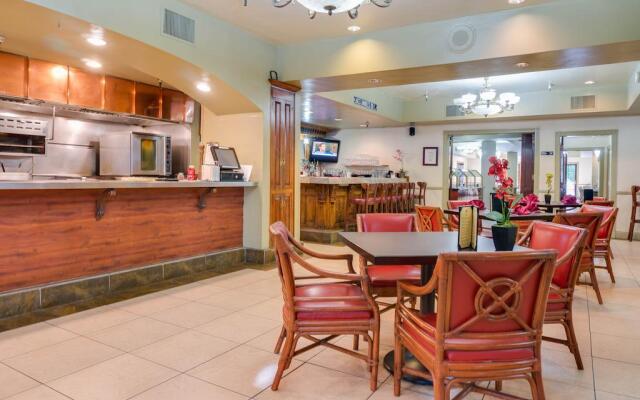 Buena Park Grand Hotel & Suites