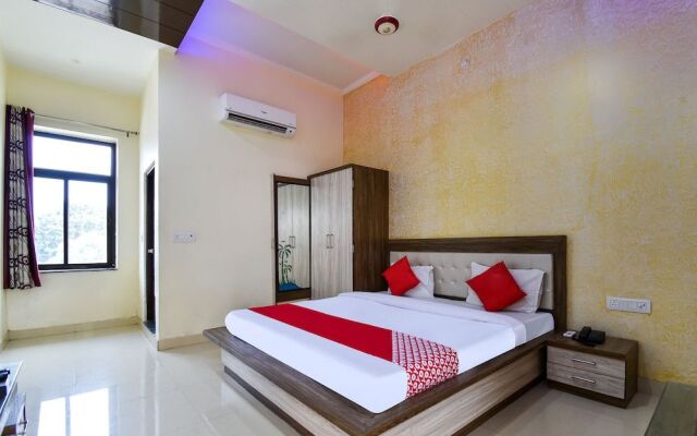 OYO 44607 Glorious Resort