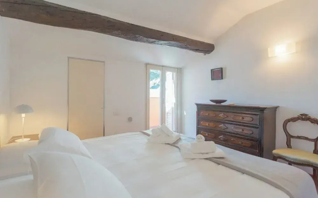 La Mansarda by Rent all Como